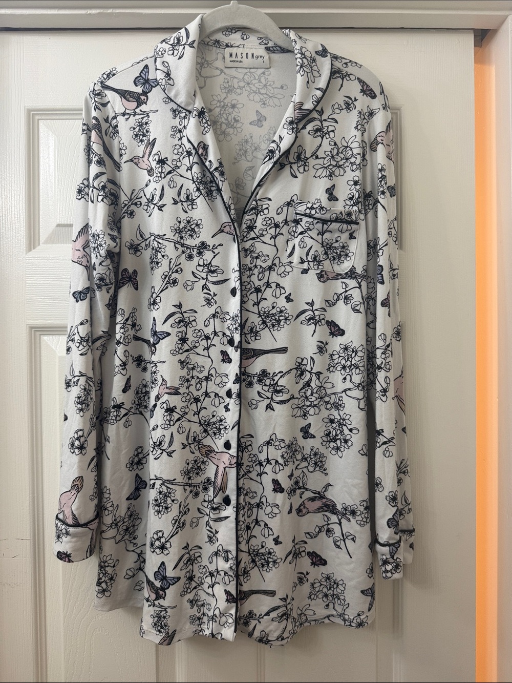 Mason Grey Floral & Bird Button-Front Pajama Top - White with Pink & Black